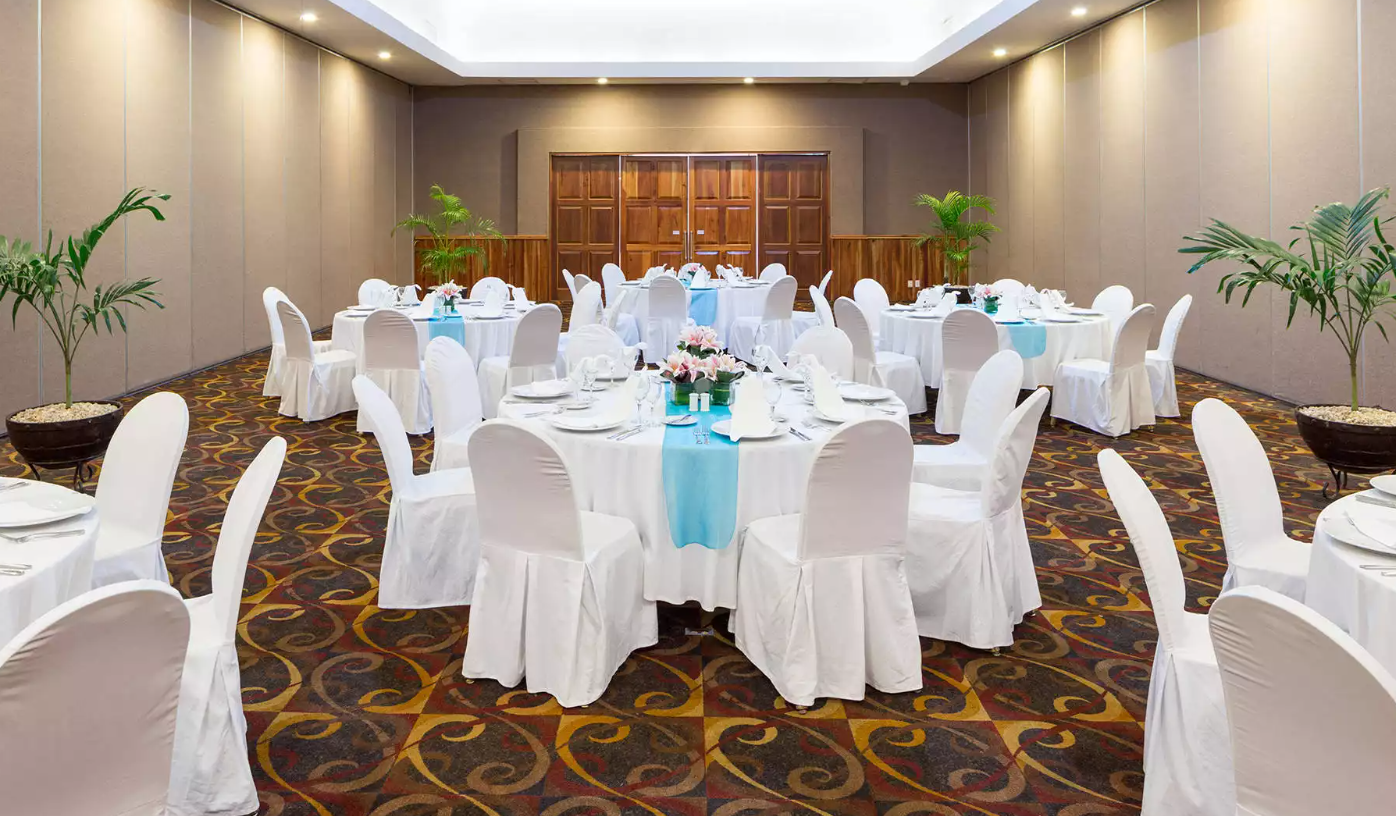 Hotel BlueBay Grand Esmeralda – Plan Todo Incluido - Imagen 9