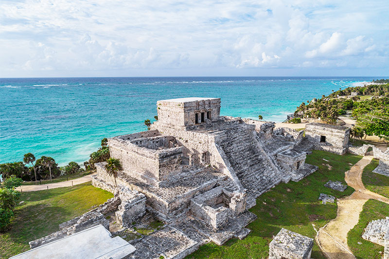 Guía Completa de Tulum: Ruinas, Playas y Cenotes 2025